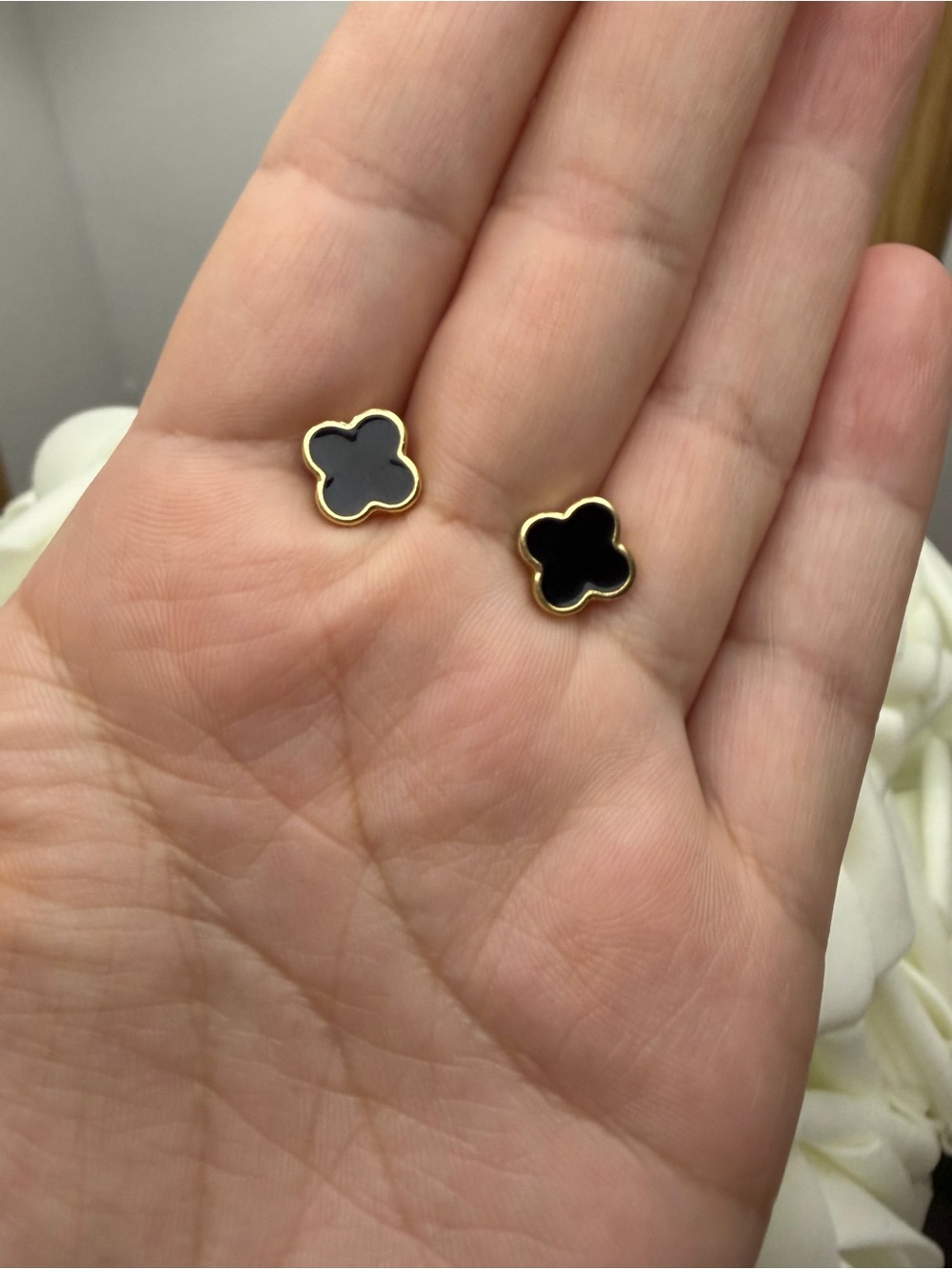 Black Clover-Style Gold Edge Stud Earrings - Women Jewelry - Picture 2 of 4